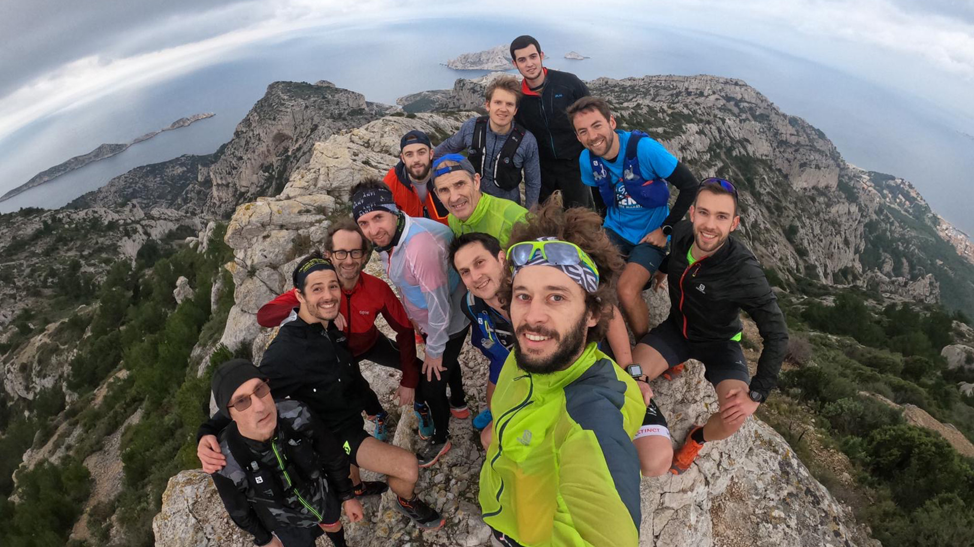 thibault Slide background